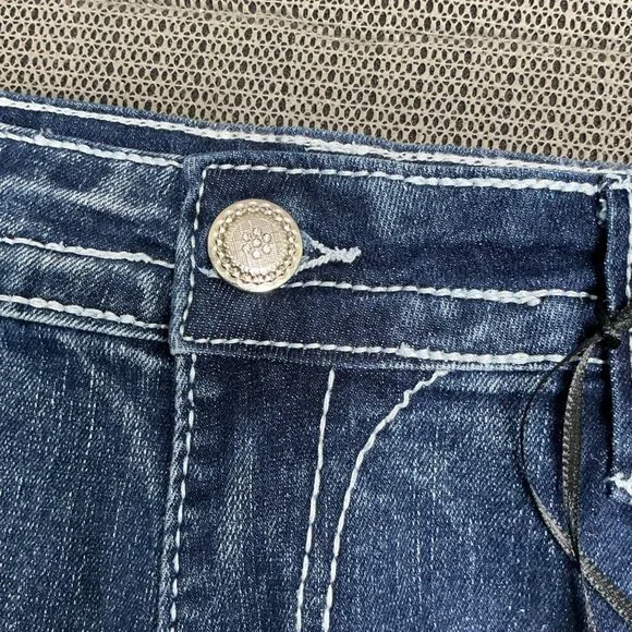 Sky Womens Size 15/16 Blue Super Soft Flare Jeans Denim Embroidered Pockets - Picture 13 of 15